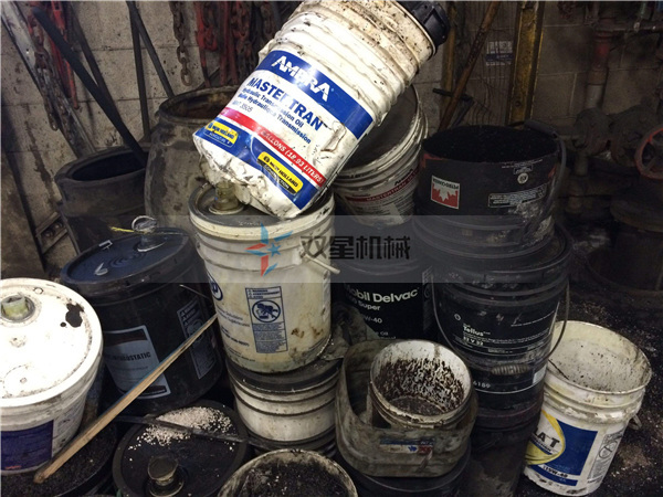塑料破碎機(jī)多少錢一套？
